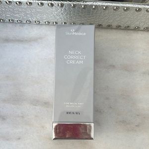 SkinMedica Neck Correct Cream in Silver